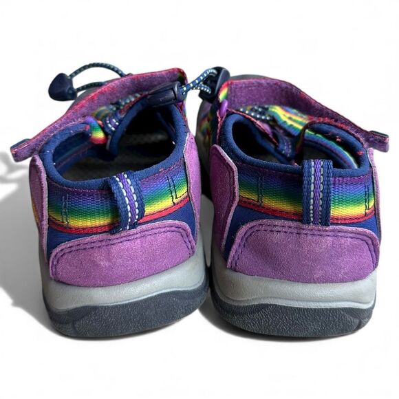 KEEN Newport Kids Sandals Rainbow Purple Size 1 US 20 cm Gorpcore Adventurecore - Picture 3 of 7
